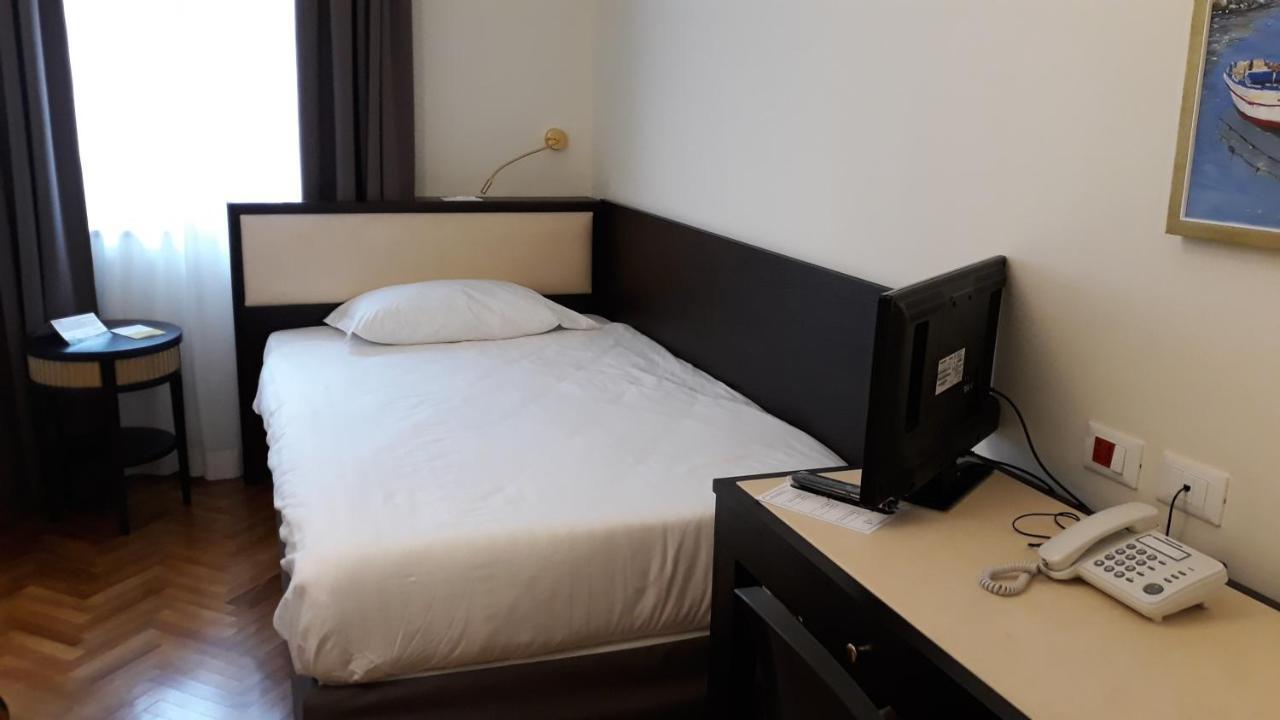 Torrione Hotel レッジョ・ディ・カラブリア エクステリア 写真